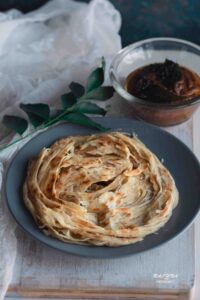 LACCCHA PARATHA